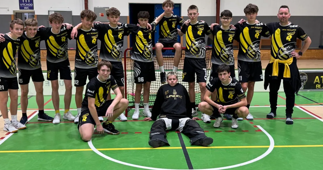 Florbaloví dorostenci bodovali v Blansku