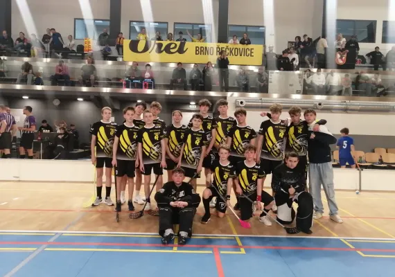 Florbaloví starší žáci padli ve čtvrtfinále v prodloužení finálového play-off 
